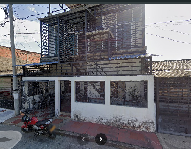 casa de tres pisos en Kennedy